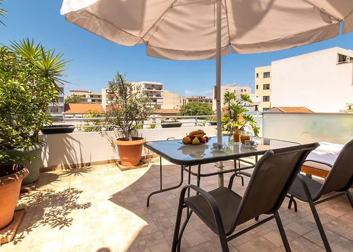 Alena Chania (Crete)