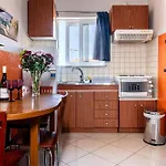 Alena Lejlighedshotel