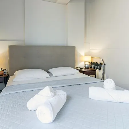 Alena Chania (Crete)