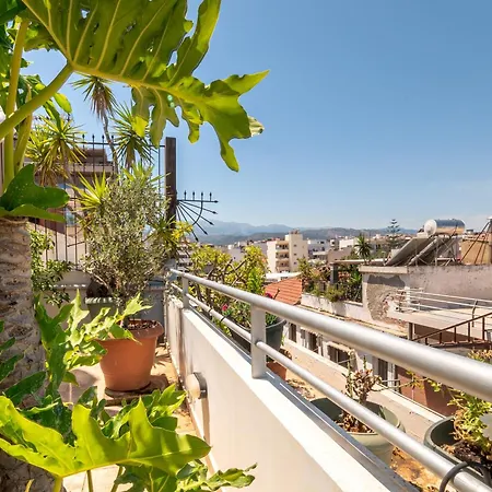 아파트호텔 Alena 4*