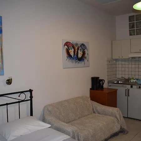 Alena Hotel apartamentowy *