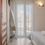 Alena Apartmanhotel Hriszí Aktí Haniá